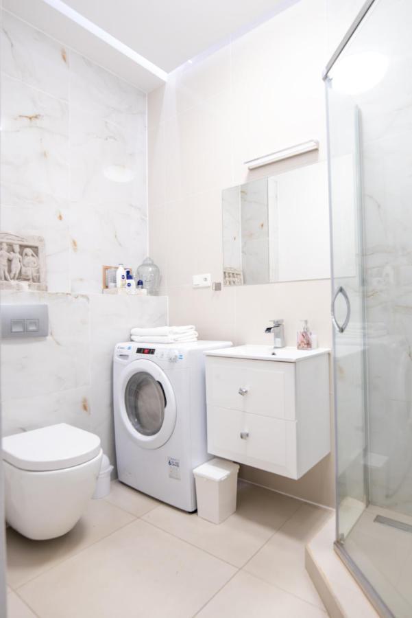 Old Town Apartment Познань Екстер'єр фото